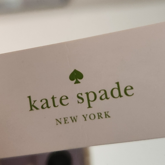 KATE SPADE BRIAR LANE FLORAL KEY FOB/CHARM. WORU 0820. NWT - Picture 2 of 9